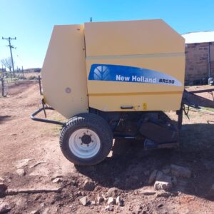 New Holland BR550 Baler