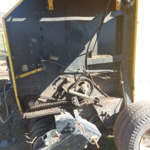 Alternative view of New Holland BR550 Baler