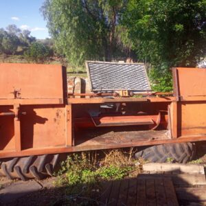 Alternative view of 3 Ry 5ft Mielie Tafel / 3 Row 5ft Maize Table