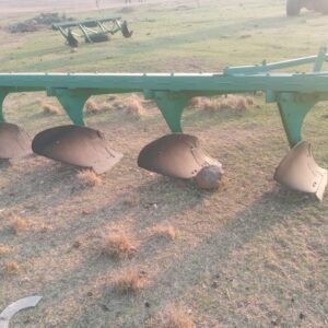 John Deere 4 Skaar Ploeg / 4 Shear Plough