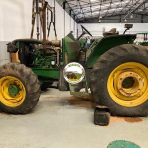 John Deere 6205