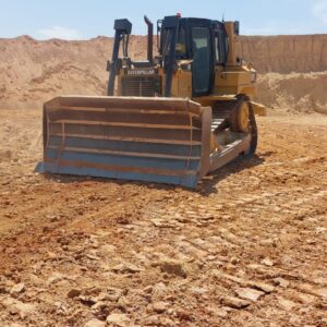 Alternative view of CAT D6H Dozer