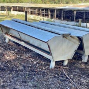 2x Sheep Feeders