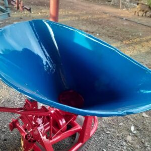 Alternative view of Kunsmis Strooier / Fertilizer Spreader