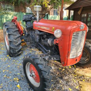 Alternative view of Massey Ferguson 35X