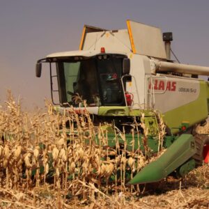 Alternative view of Claas Lexion 570 Stroper / Combine Harvester