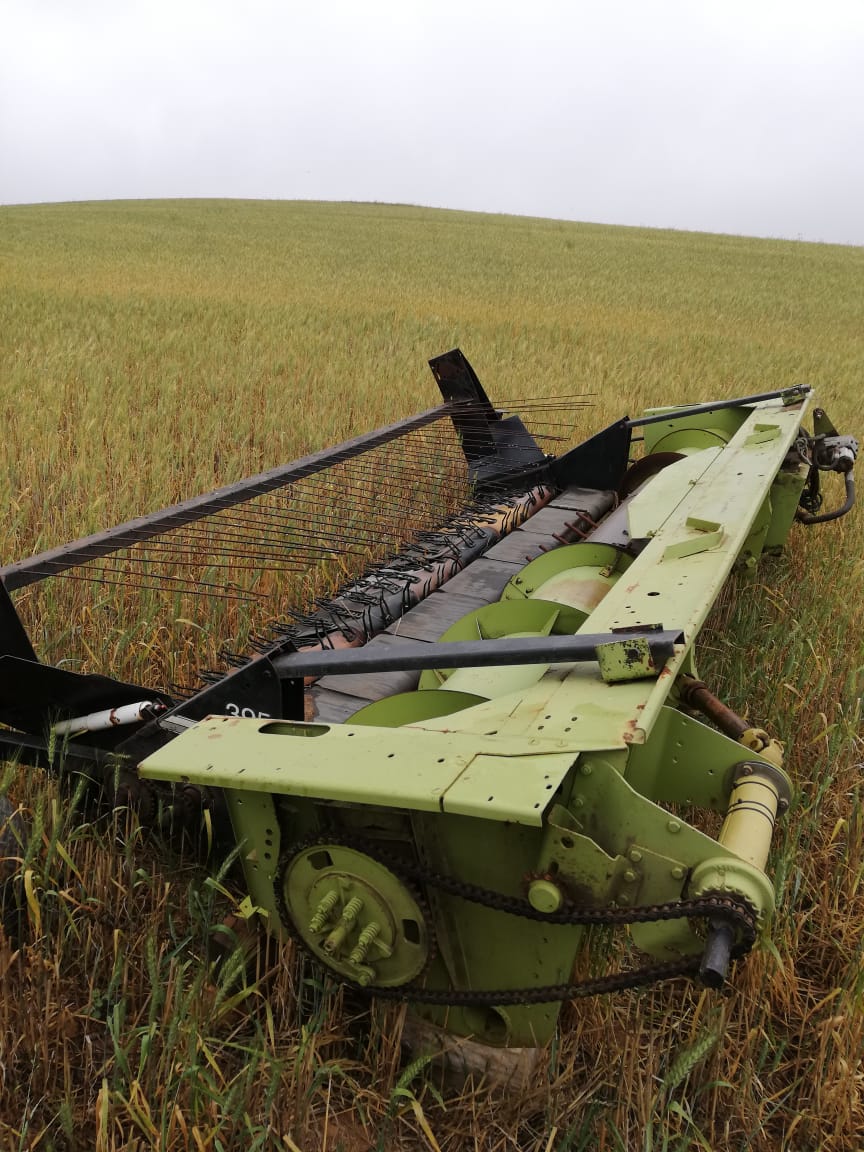 Claas Dominator 76 - Image 4