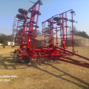 Alternative view of 10m Kongskilde Vibrotill 2800 Series