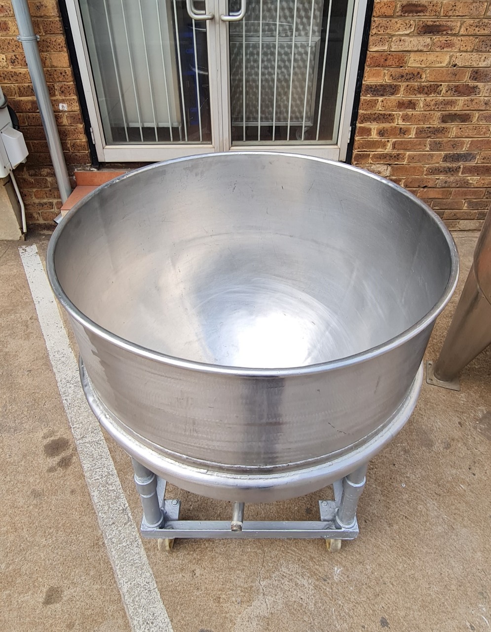 350L Pharmaceutical Grade Pot - Image 4