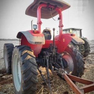 Alternative view of McCormick C105 Max HC