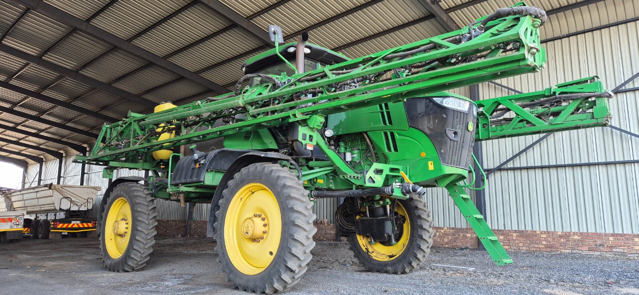 John Deere R4038 Spuit / Sprayer