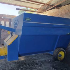 9 Cube Rumax 9 Feed Mixer / Voermenger