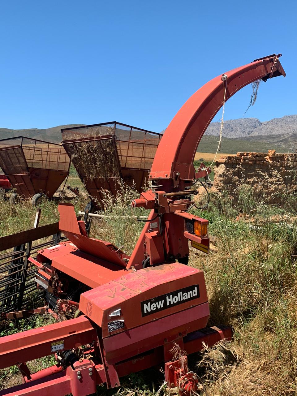 2x New Holland Kuilvoer Kerwer / Silage Cutter