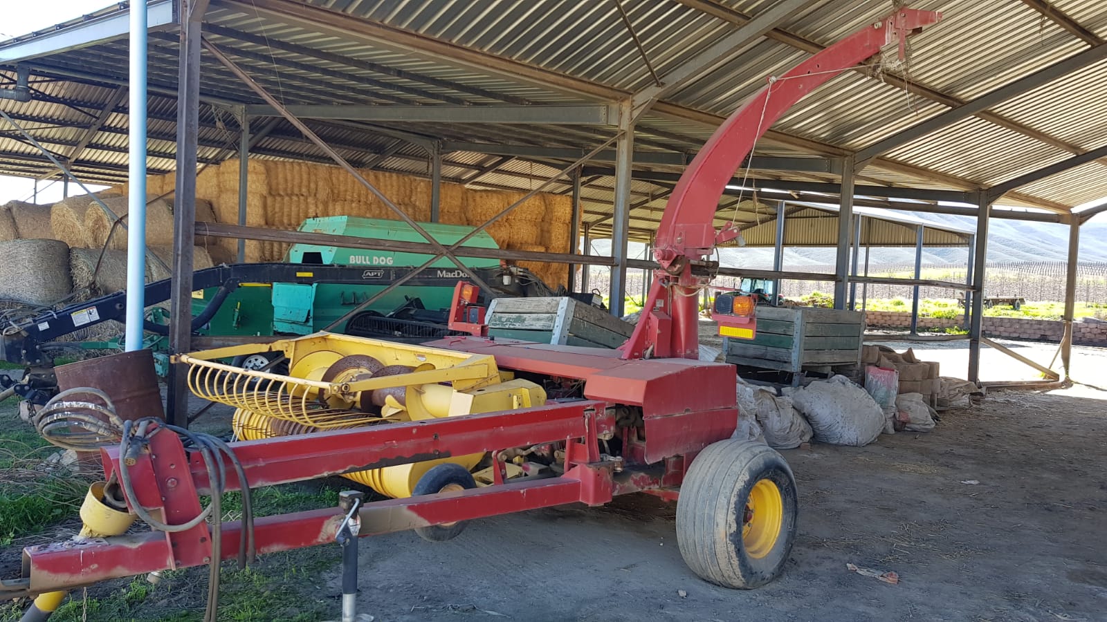 2x New Holland Kuilvoer Kerwer / Silage Cutter - Image 5