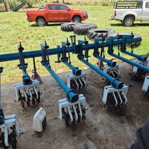 Alternative view of 4 Row / Ry Lilliston Rolskoffel / Millepede