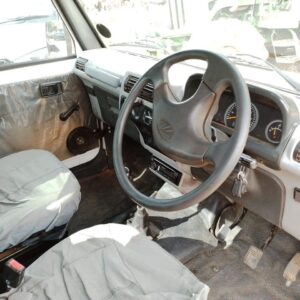 Alternative view of Mahindra Bolero Maxitruck