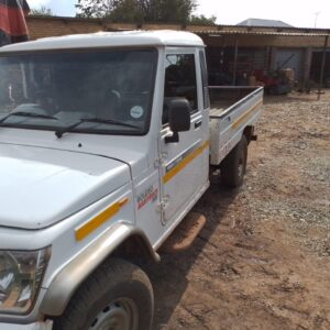 Mahindra Bolero Maxitruck