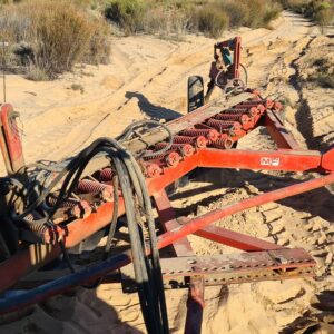 16 Skottel Massey Ferguson Plough / Ploeg