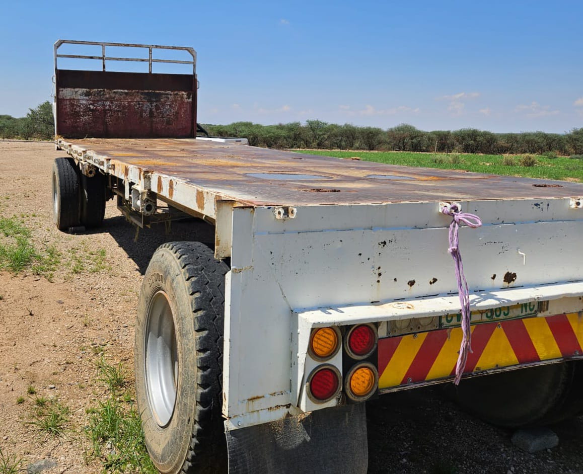 7.5m Flat Deck Trailer / Platbak Sleepwa