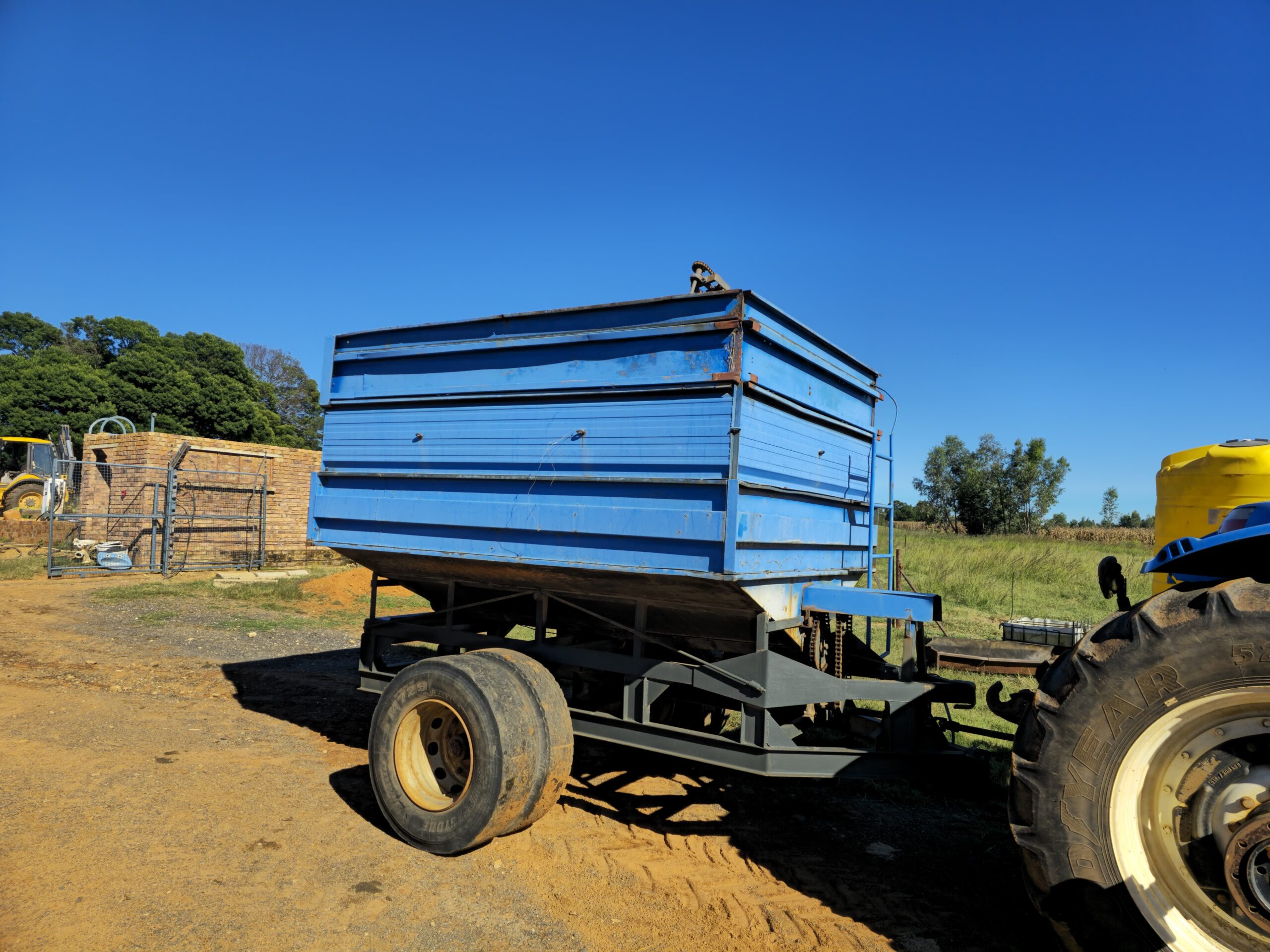 8 Ton Tapkar / Grain Cart - Image 2