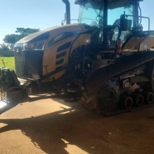 Alternative view of CAT Challenger MT765E