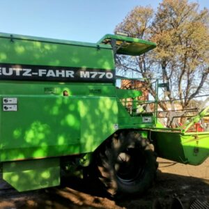 Deutz-Fahr M770 Stroper / Harvester