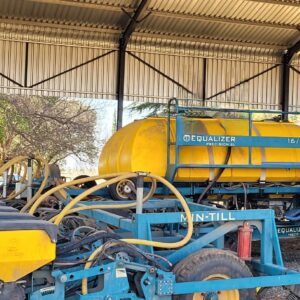 16 Row 762mm Equalizer Planter