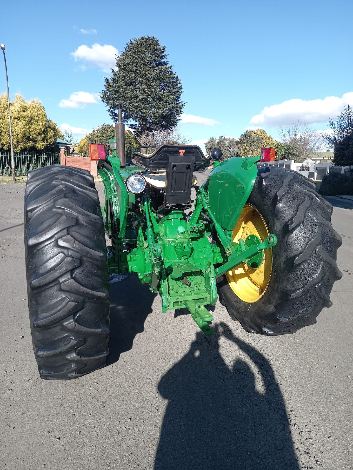John Deere 2130 - Image 4