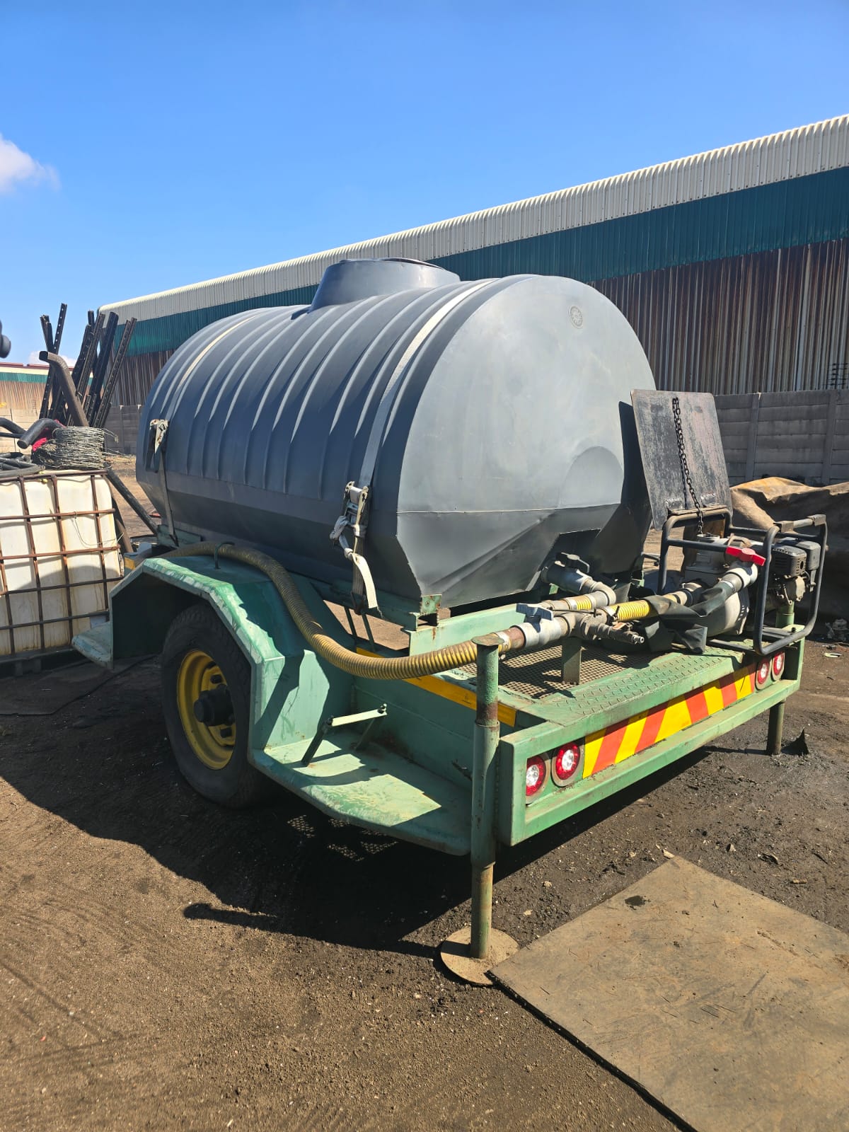 2 500L Water Bowser / Waterbooser
