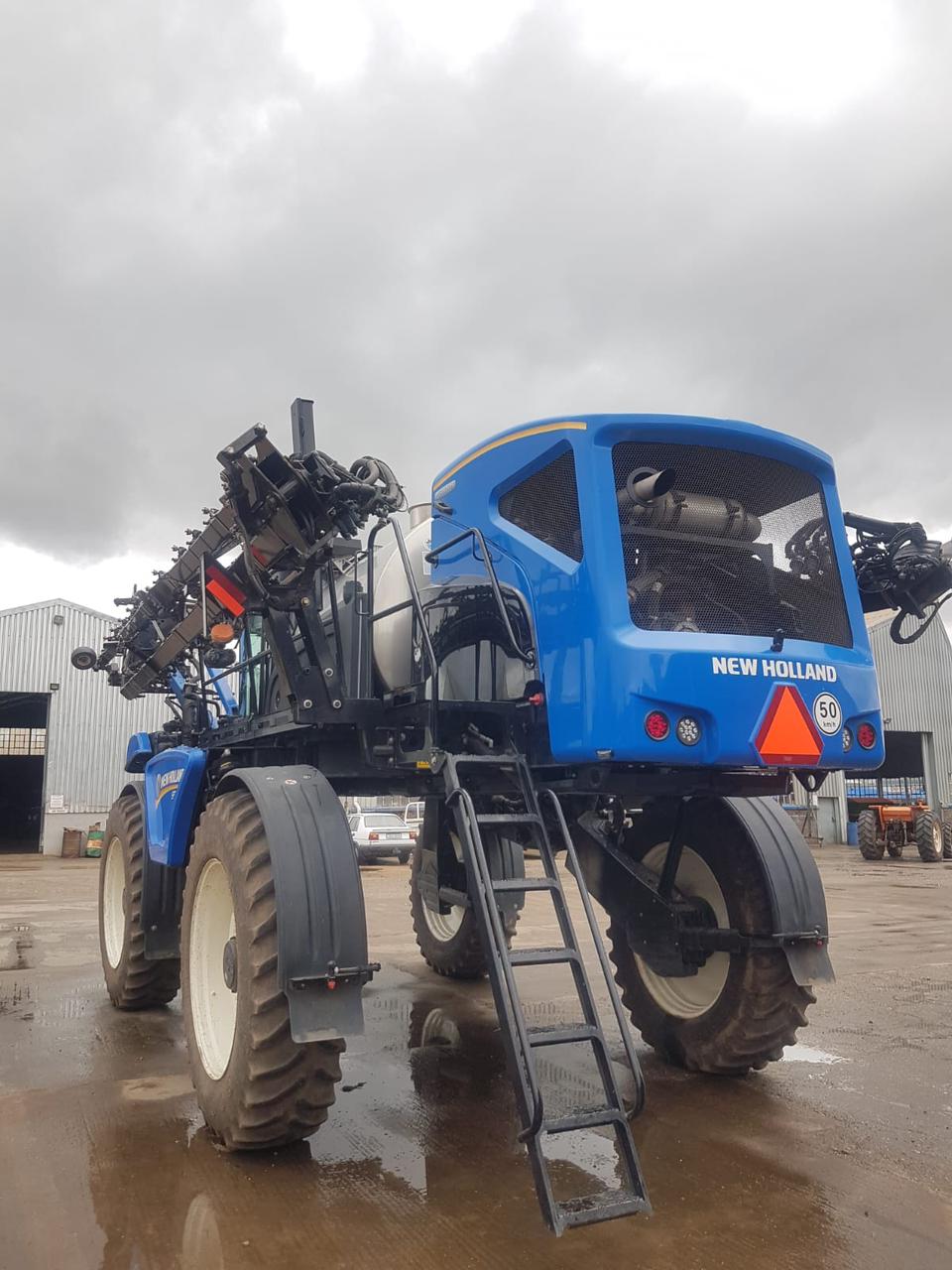 New Holland SP 310 F Spuit / Sprayer - Image 3