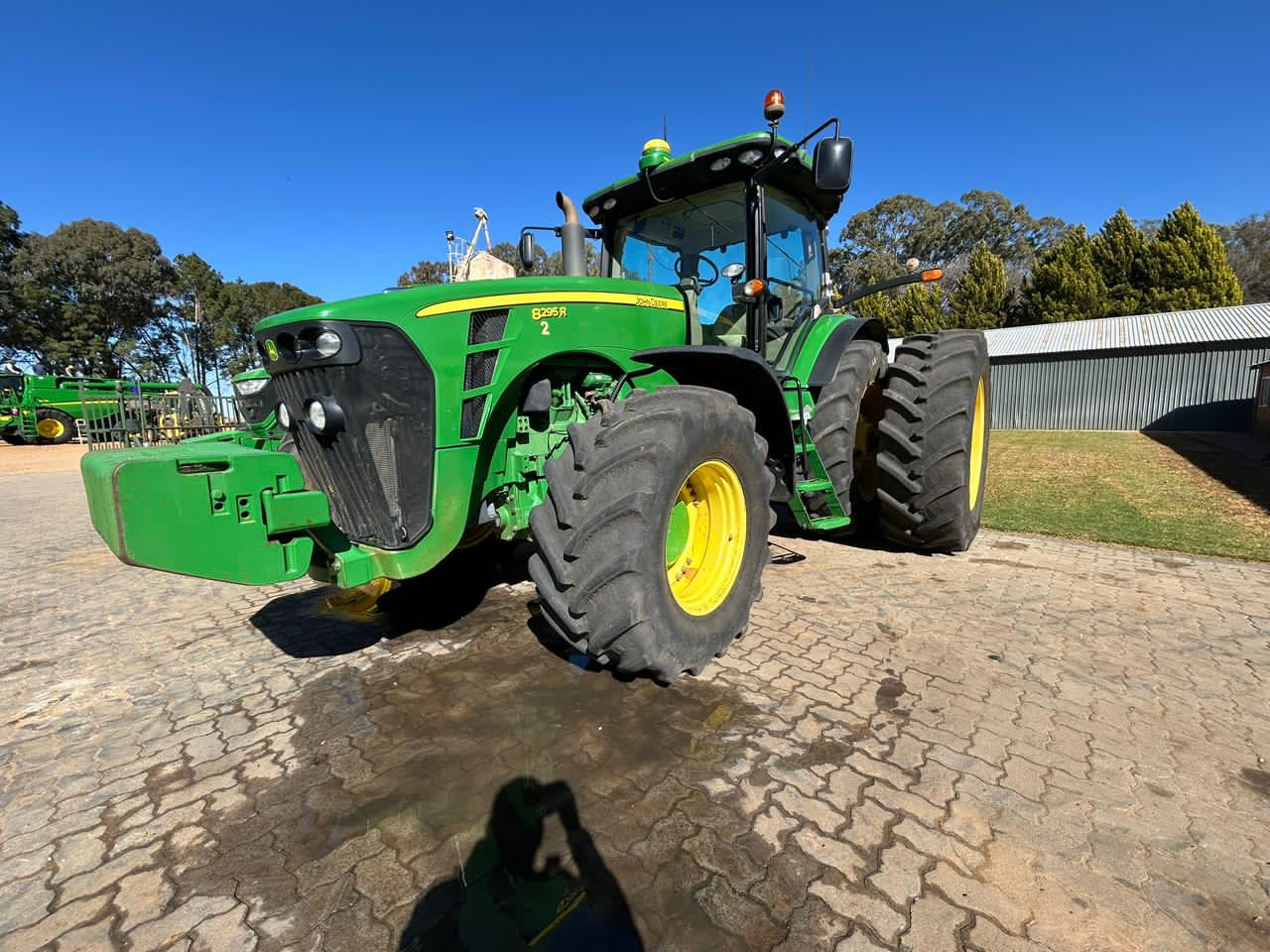 John Deere 8295 R - Image 4