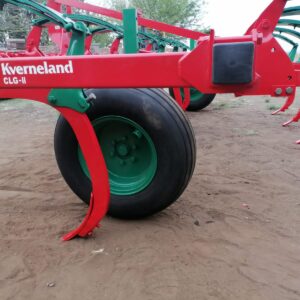Alternative view of Kverneland CLG 11 Chisel Plough / Beitelploeg