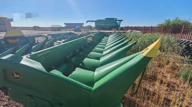 NEW John Deere C12R Ridgid Maize Header / Mielie Tafel