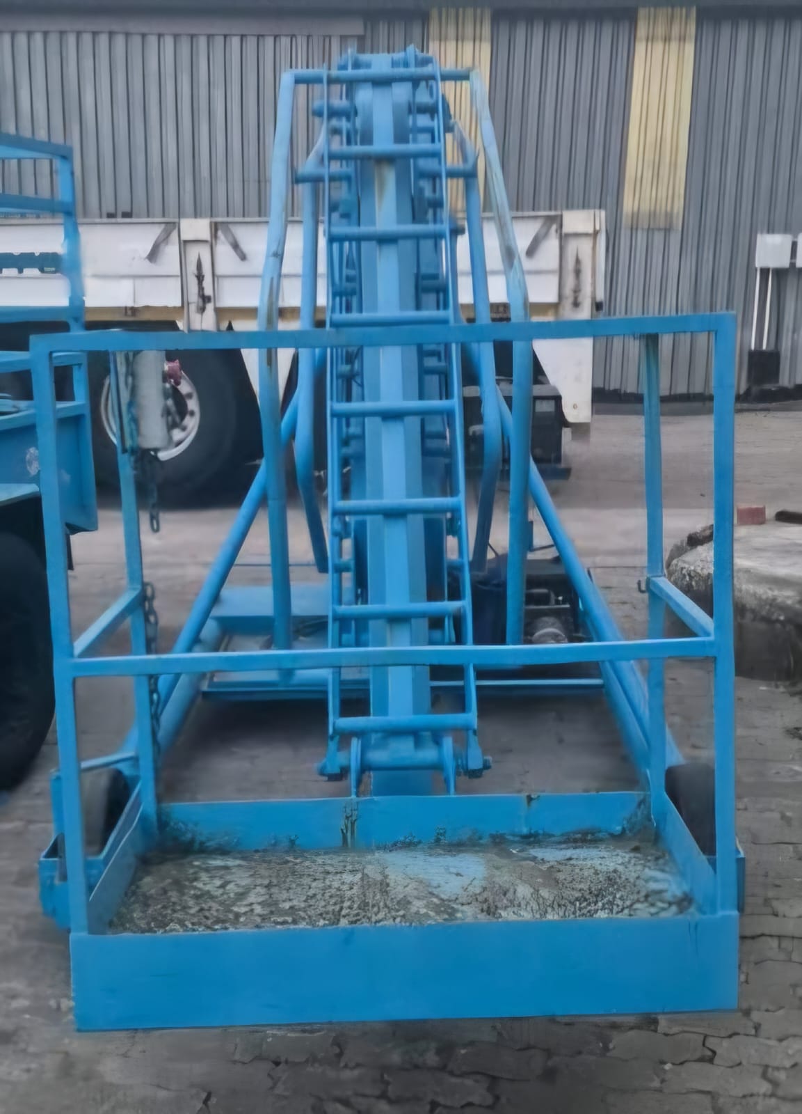 Cherry Picker / Kersieplukker - Image 3