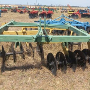 3 Punt Offset Dis / 3 Point Offset Disc Harrow
