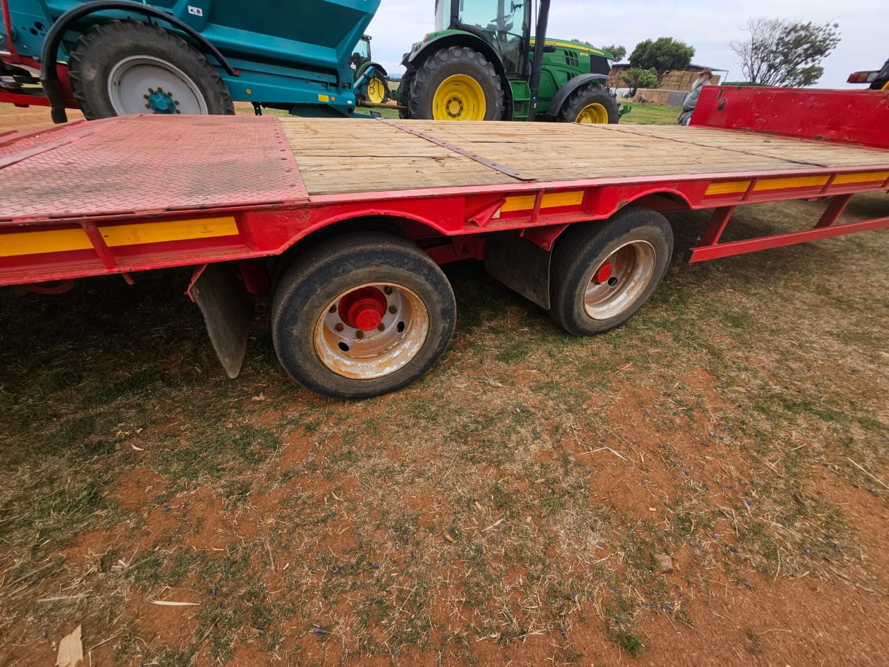 Dubbel As / Double Axle RS 75/16 Plat Bak Plaas Sleep Wa / Flat Bed Farm Trailer