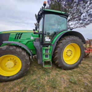 John Deere 6170R Trekker / Tractor