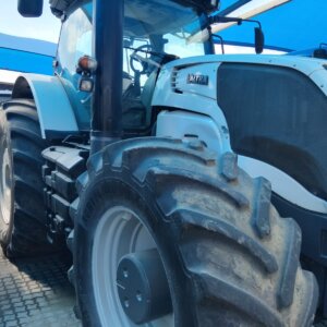 Valtra S353 Trekker / Tractor