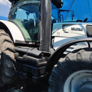 Valtra S353 Trekker / Tractor