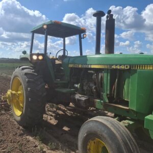 John Deere 4440 Trekker / Tractor