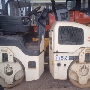 Ingersoll Rand DD24 Asphalt Vibrating Drum Roller