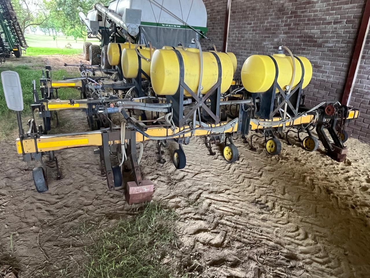3x 6 Row GC Tillage Skoffel / Cultivator