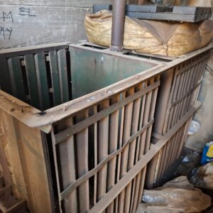 Hydraulic Double Wool Press / Hidroliese Dubbele Wolpers