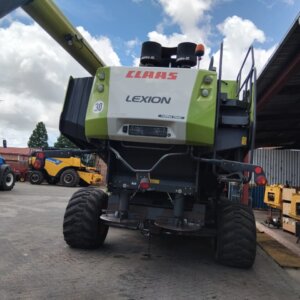 Alternative view of Claas Lexion 760 Stroper / Combine Harvester