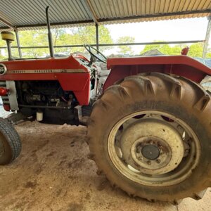 Massey Ferguson 165 Trekker / Tractor