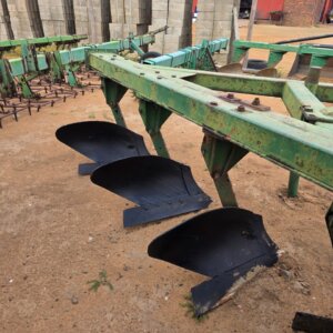 5 Skaar Wilton Ploeg / Plough