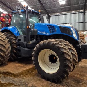 New Holland T8.380 Trekker / Tractor