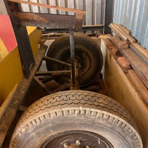 Alternative view of 3.5 Cube Murray Skraper / Scraper