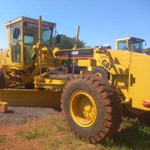 CAT 140H Grader