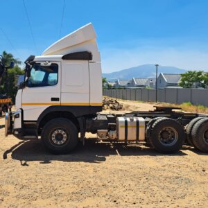 Volvo FMX 440 Perd / Horse